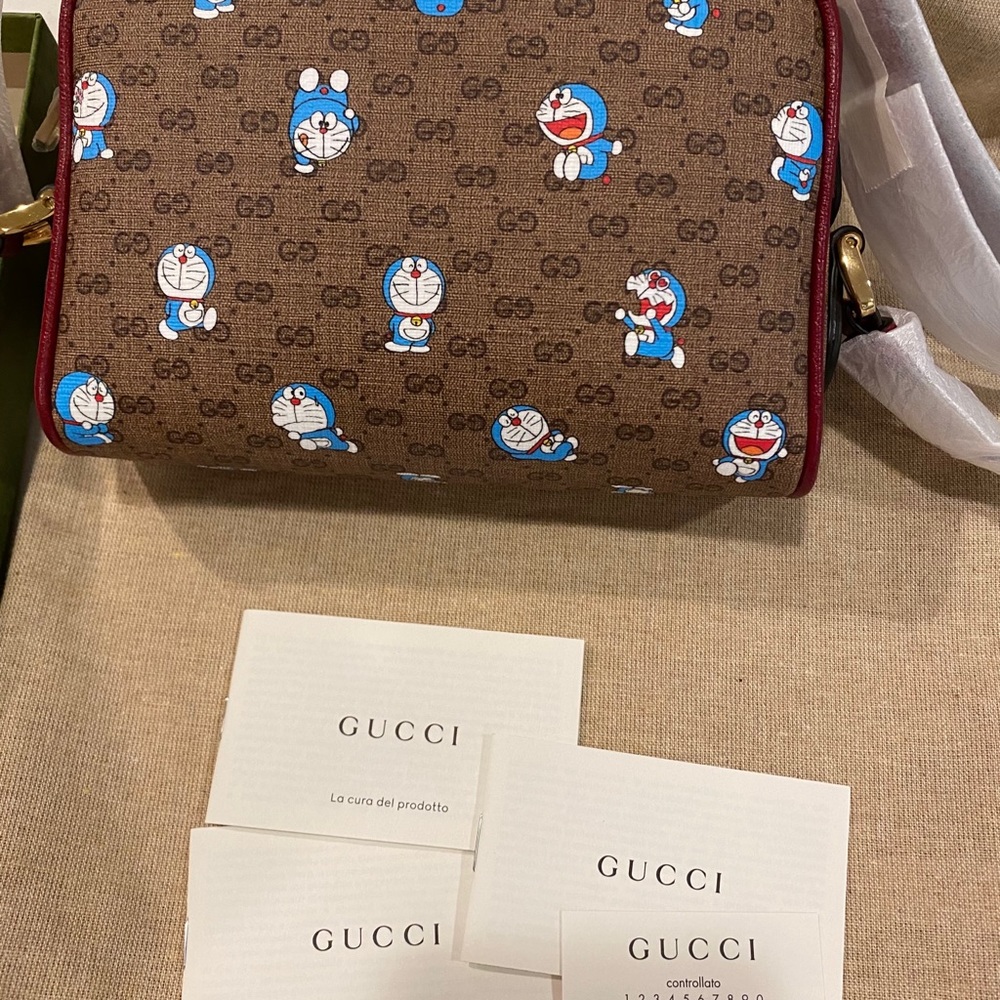 NWT Gucci x Doraemon mini bag - Picture 7 of 8